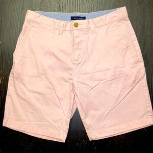 Used “Tommy Hilfiger Mens Shorts Flat Front Khakis 31”